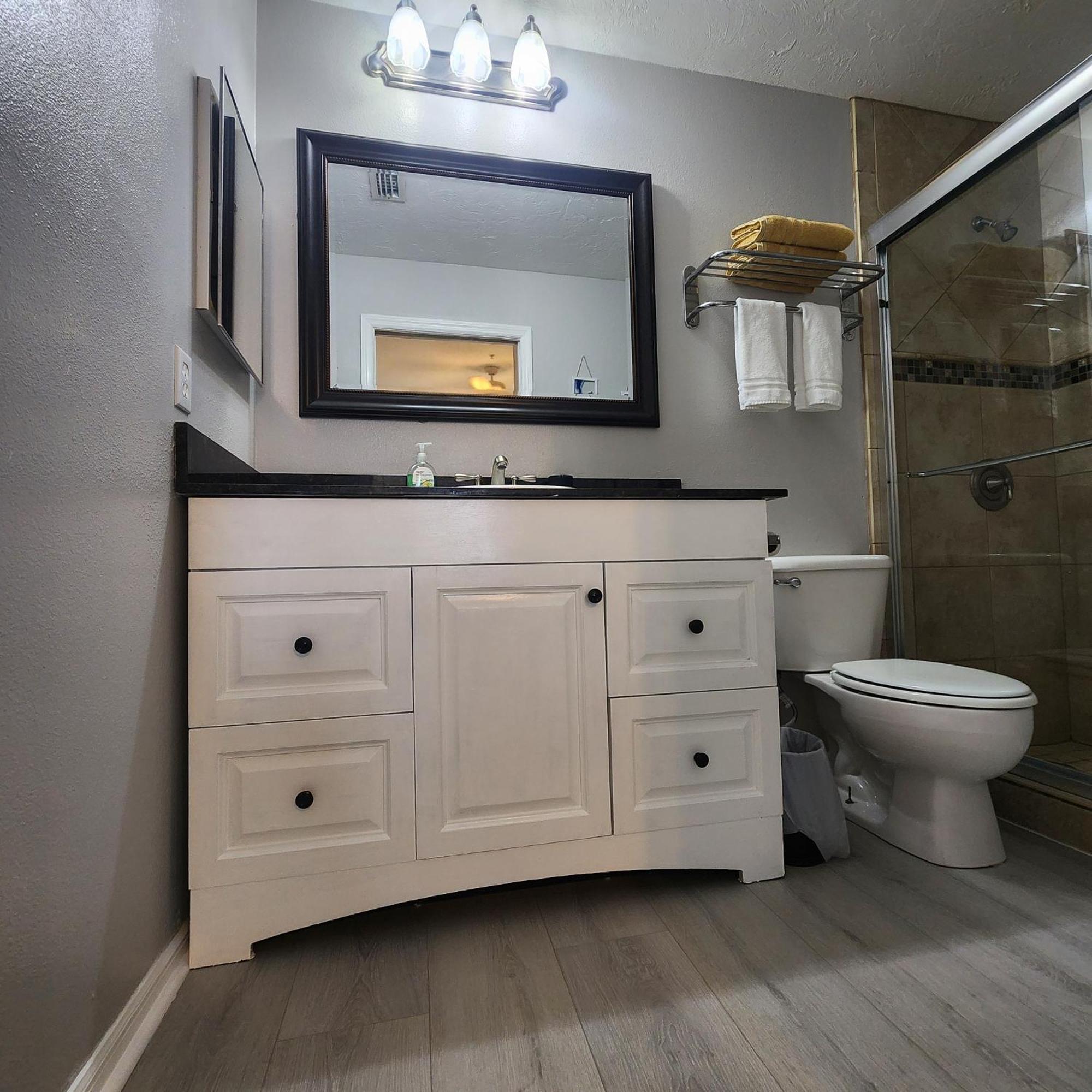 1 Bed 1 Bath At Img Near Beach Bradenton Eksteriør bilde